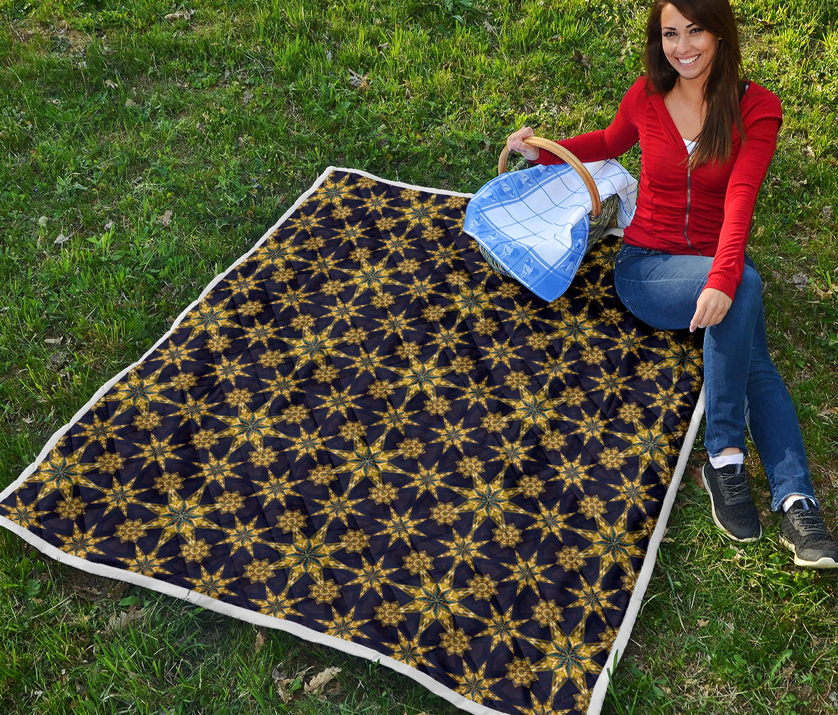 kaleidoscope Gold Print Design Quilt Bedspread