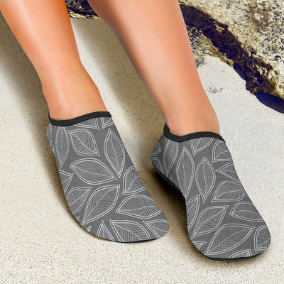 Elm Leave Grey Print Pattern Aqua Water Shoes