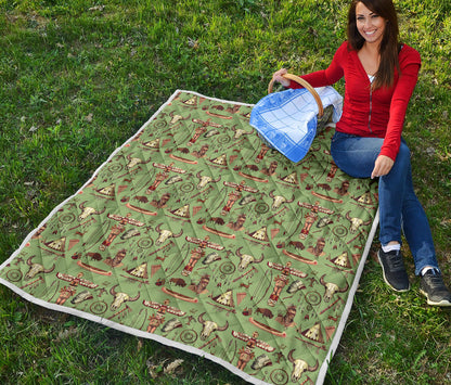 Native Indian Themed Design Print Quilt Bedspread