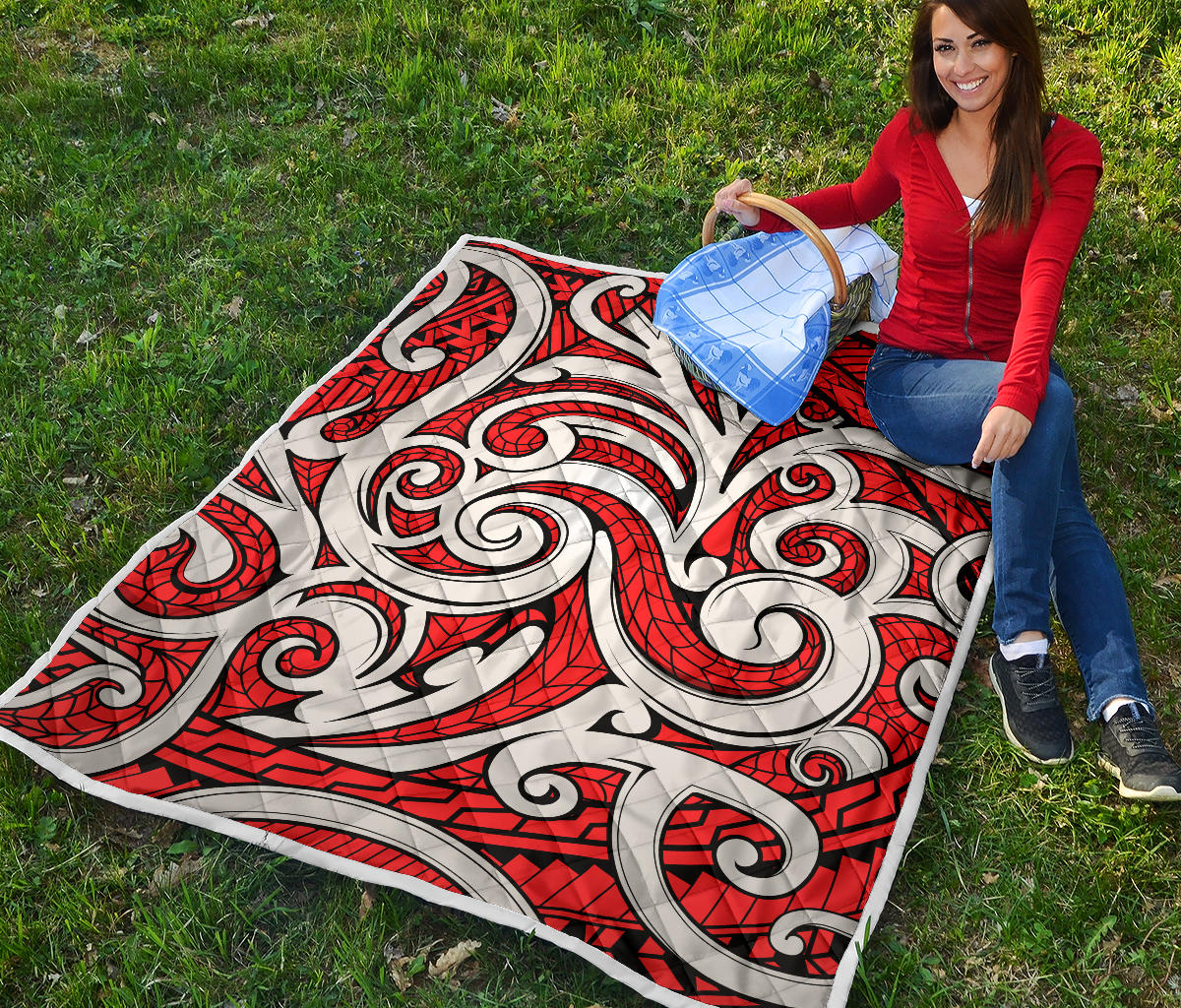 Maori Polynesian Themed Design Print Quilt Bedspread