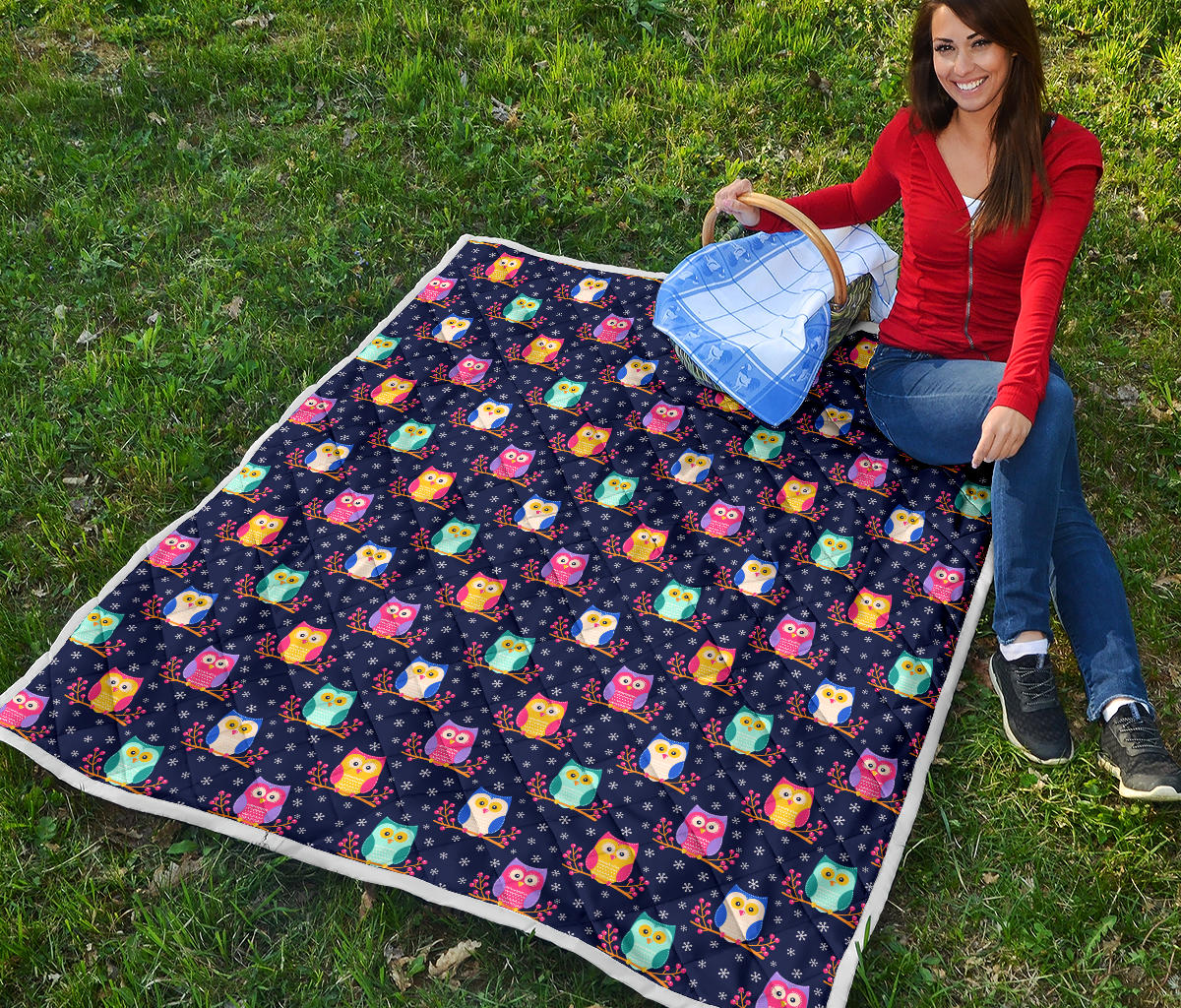 Owl Cute Themed Design Print Quilt Bedspread