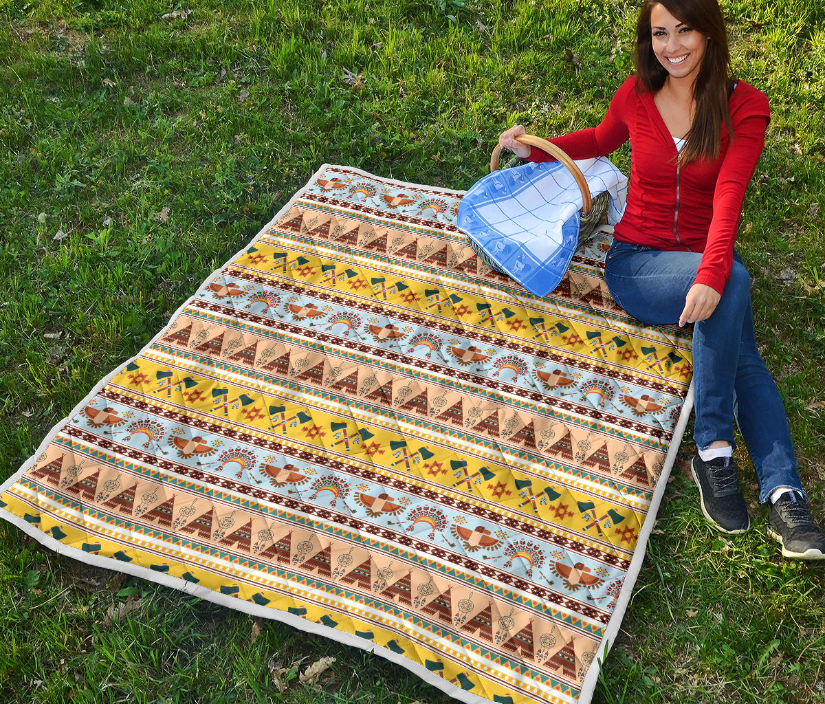 Native American Pattern Design Print Quilt Bedspread