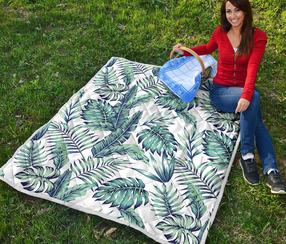 Pattern Tropical Palm Leaves Quilt Bedspread