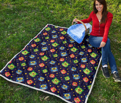 Owl with Star Themed Design Print Quilt Bedspread