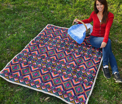 Indian Navajo Pink Themed Design Print Quilt Bedspread