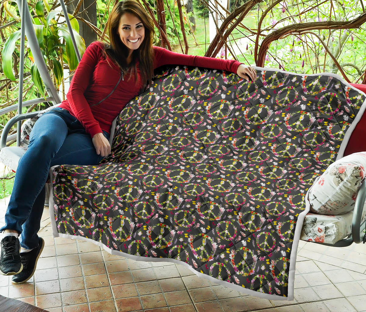 Peace Sign flowers Design Print Quilt Bedspread