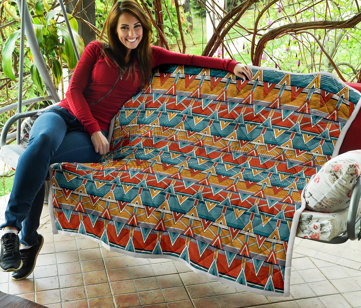 Kente Print African Design Themed Quilt Bedspread