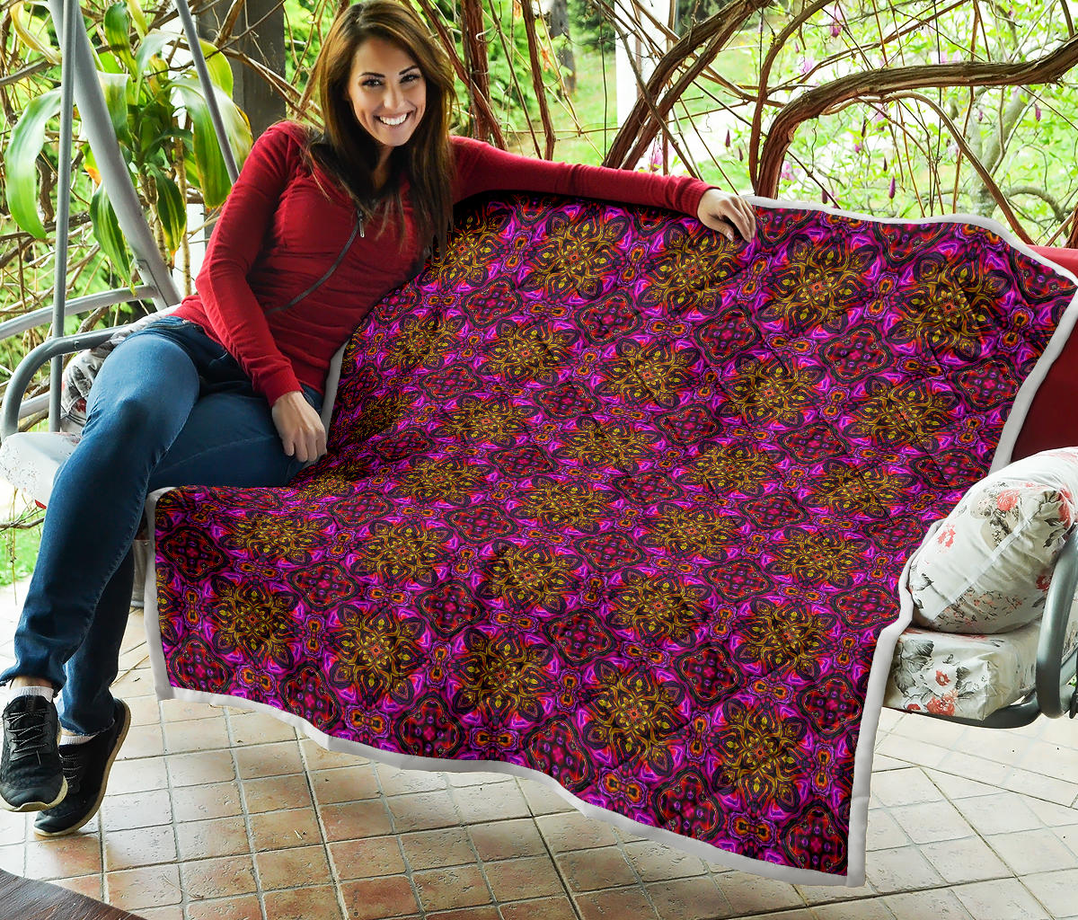 kaleidoscope Abstract Print Design Quilt Bedspread