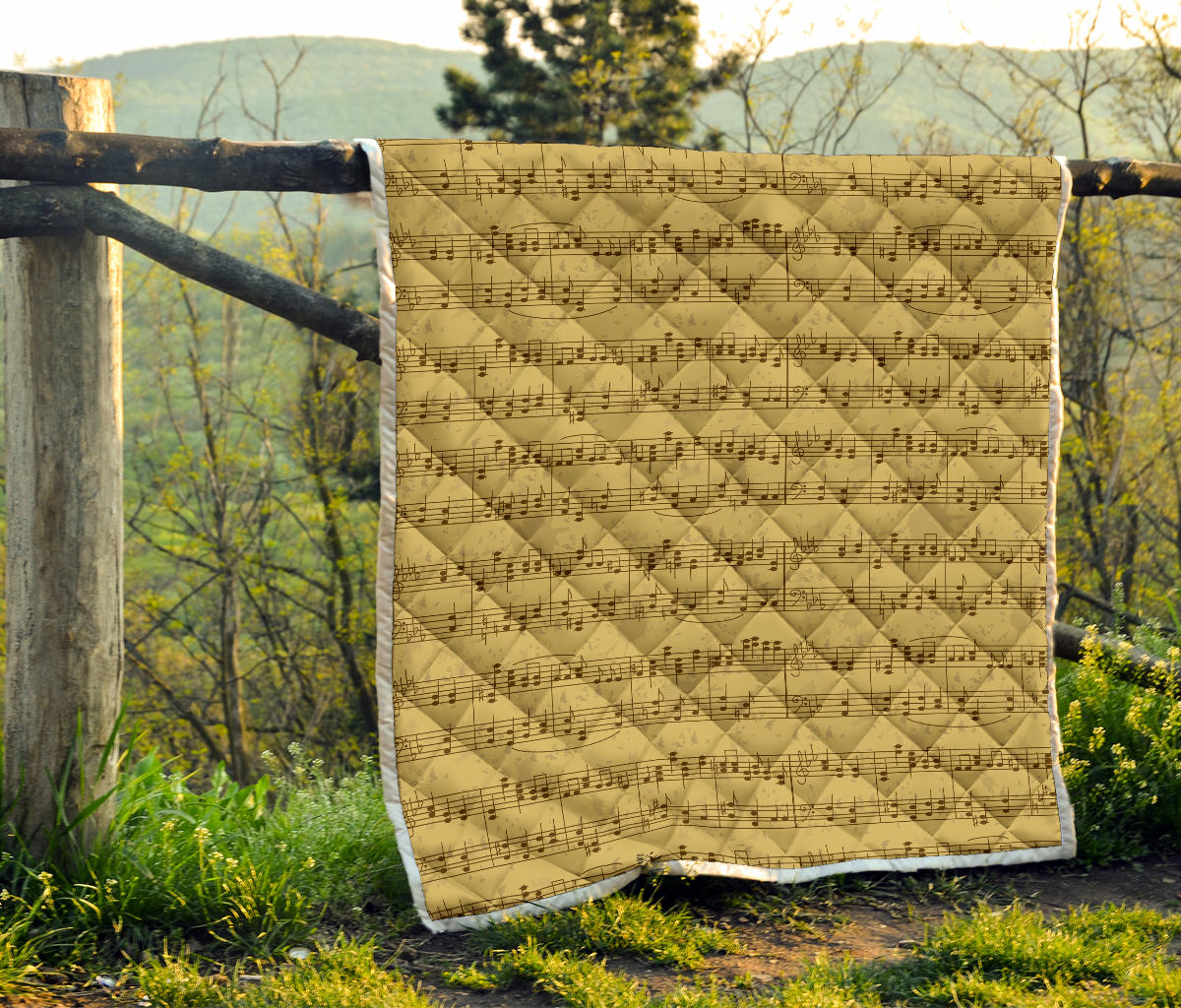 Music Note Vintage Themed Print Quilt Bedspread
