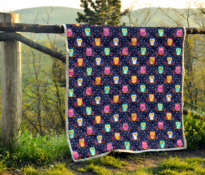 Owl Cute Themed Design Print Quilt Bedspread