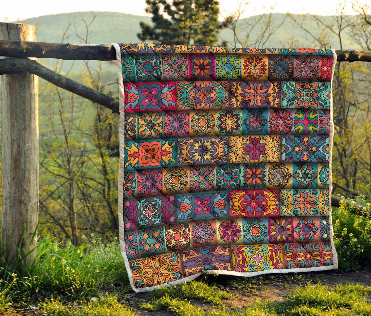Mandala Style Design Print Quilt Bedspread