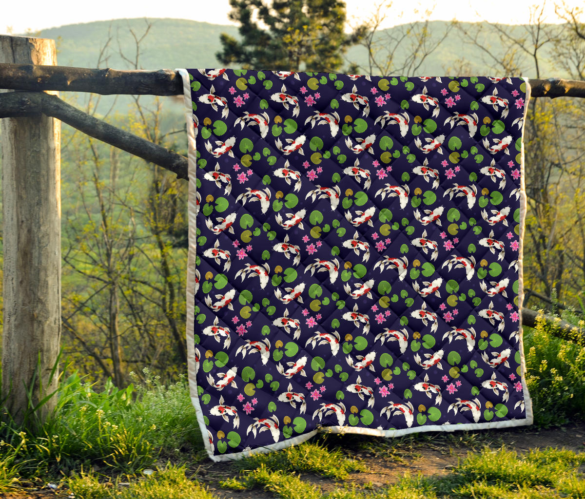 Koi Carp Pattern Design Themed Print Quilt Bedspread