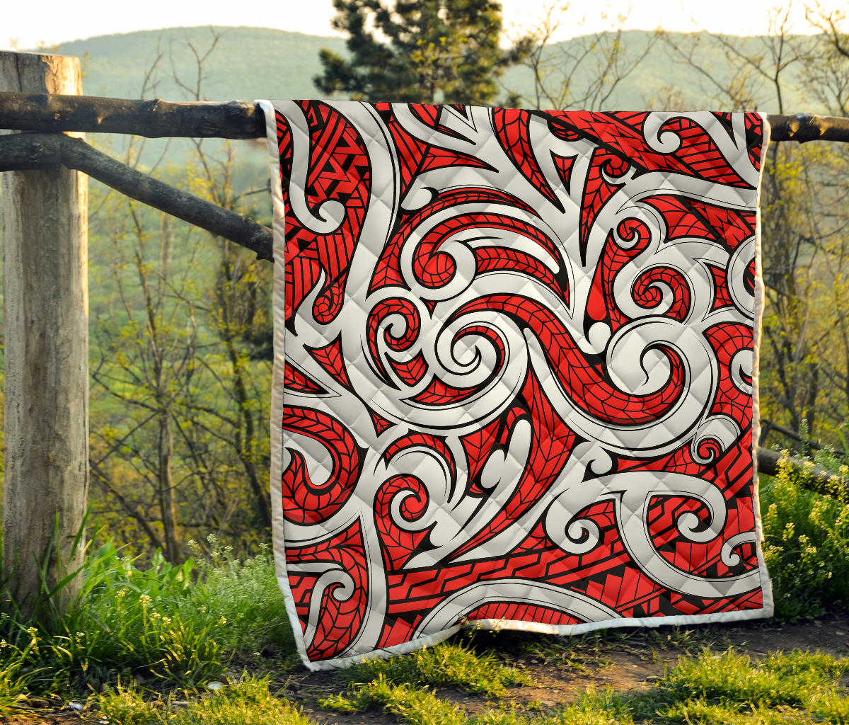 Maori Polynesian Themed Design Print Quilt Bedspread