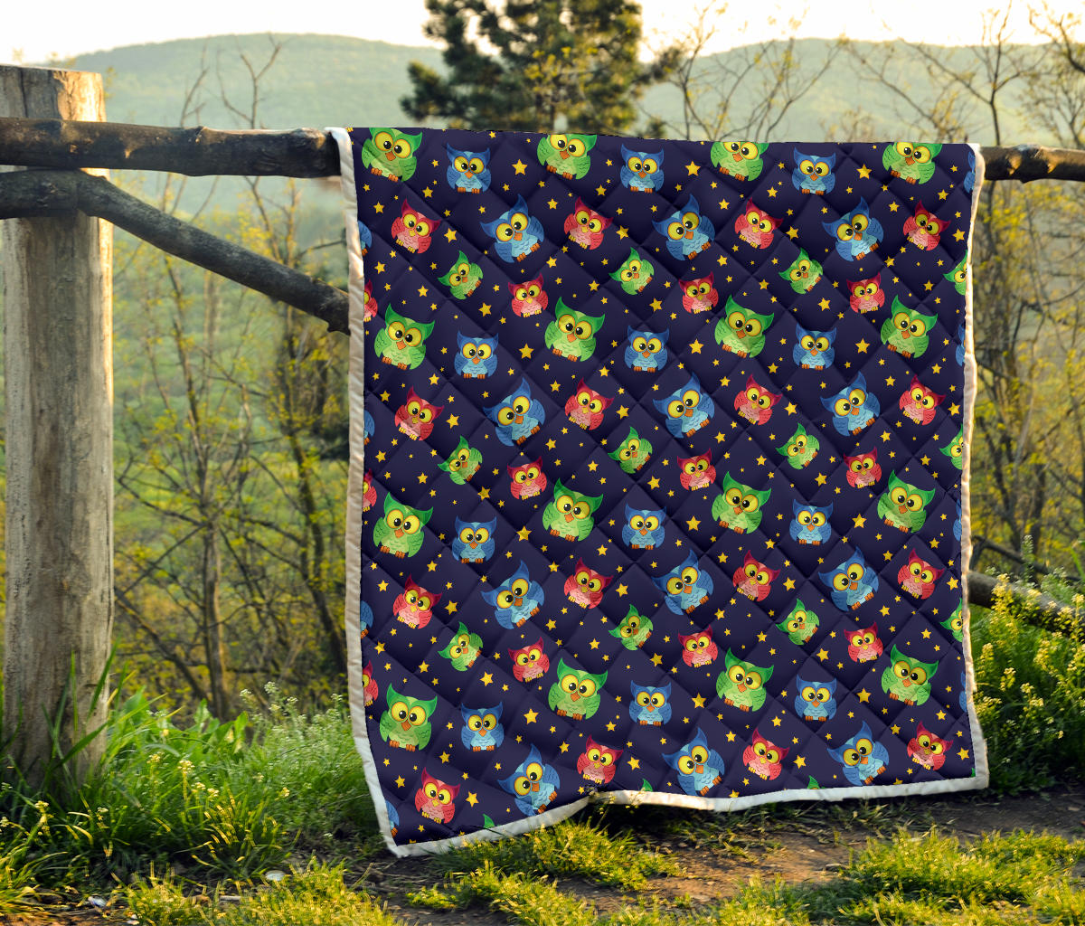 Owl with Star Themed Design Print Quilt Bedspread