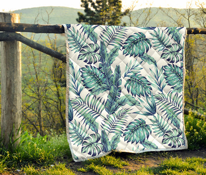 Pattern Tropical Palm Leaves Quilt Bedspread