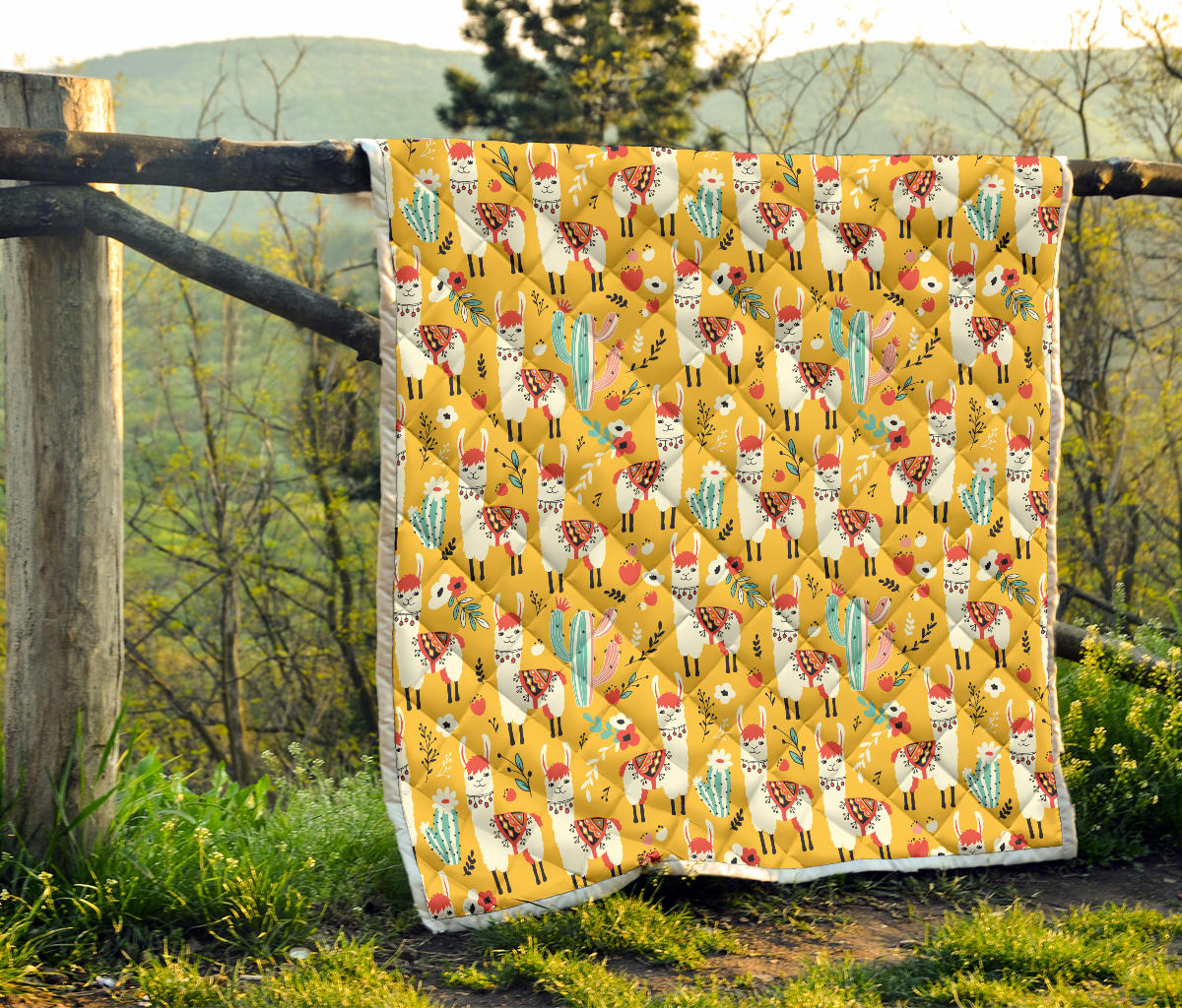Llama Cute Themed Print Quilt Bedspread