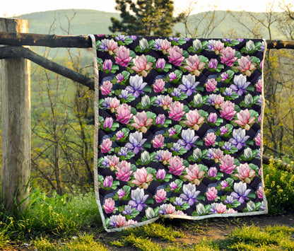 Lotus Flower Print Design Quilt Bedspread