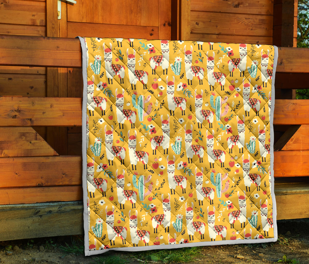 Llama Cute Themed Print Quilt Bedspread