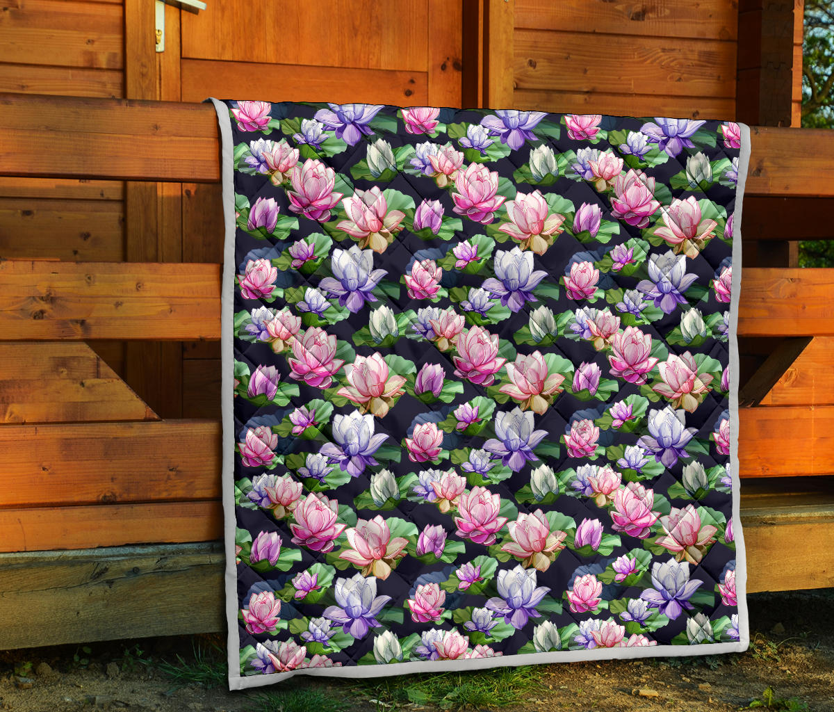 Lotus Flower Print Design Quilt Bedspread