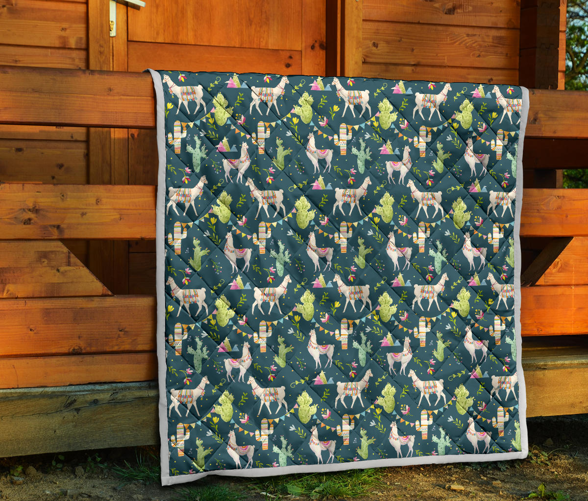 Llama with Cactus Design Print Quilt Bedspread