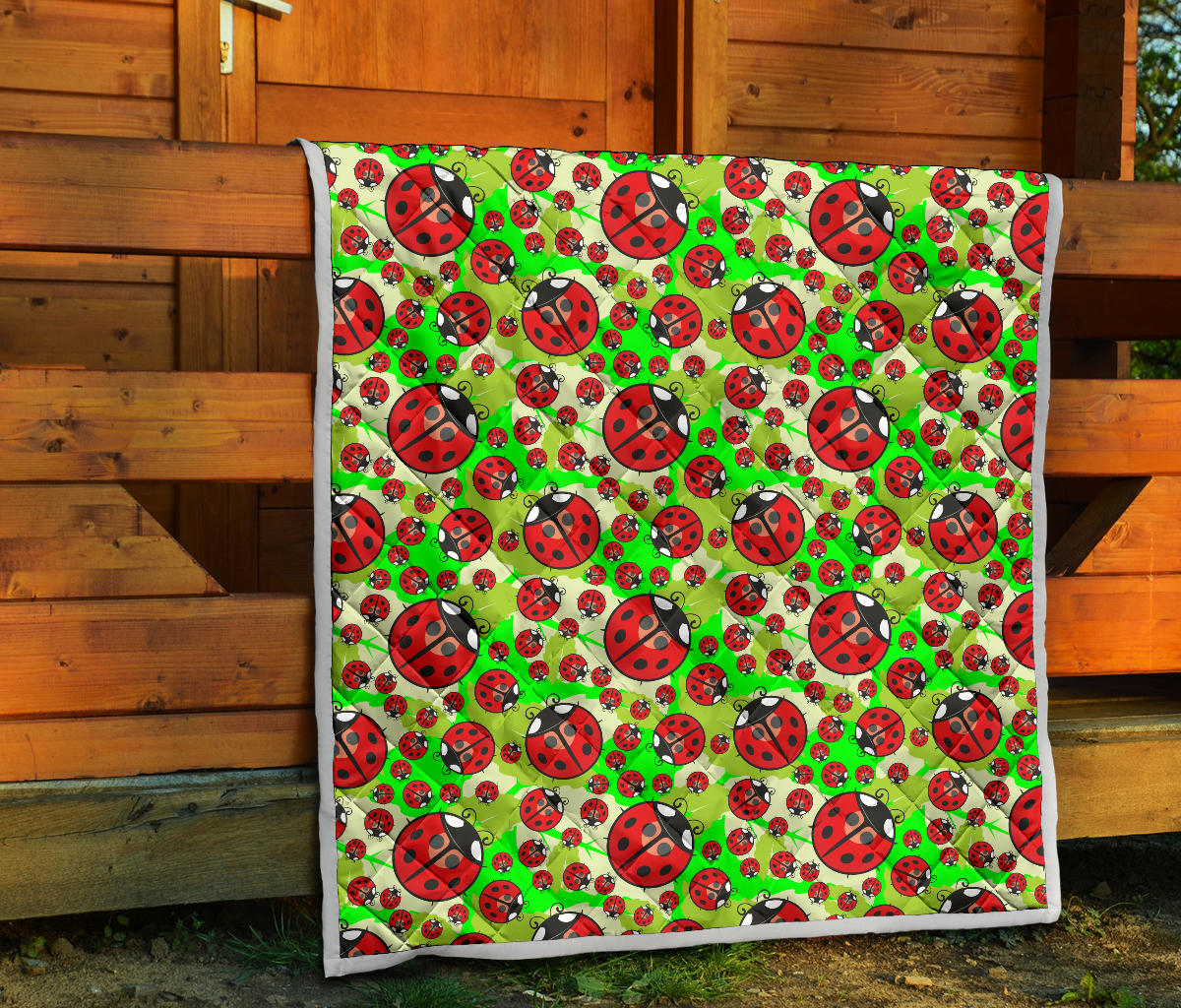 Ladybug with Leaf Print Pattern Quilt Bedspread