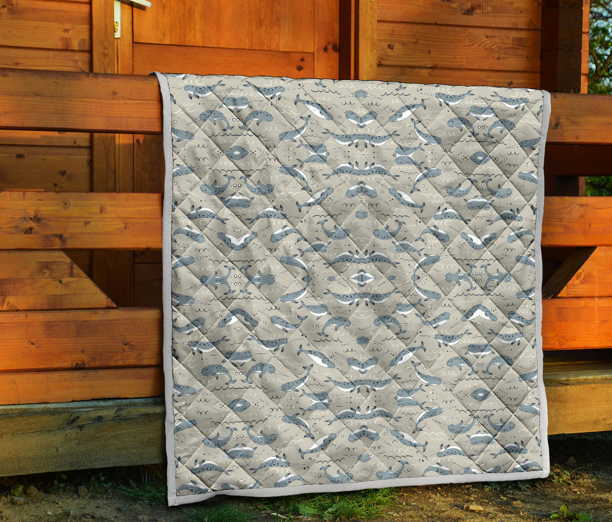 Narwhal Pattern Print Quilt Bedspread