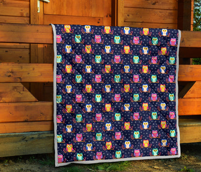 Owl Cute Themed Design Print Quilt Bedspread