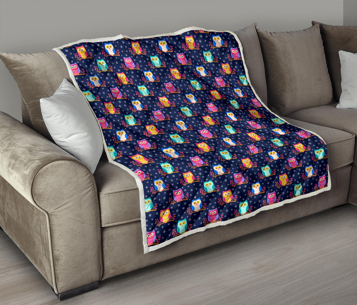 Owl Cute Themed Design Print Quilt Bedspread