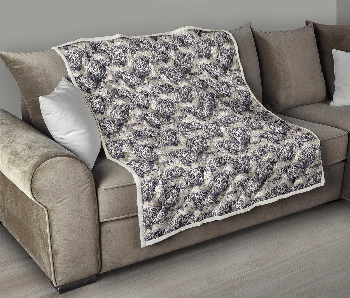 Owl Realistic Themed Design Print Quilt Bedspread