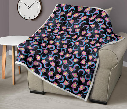 Lotus with Moon Pink Print Themed Quilt Bedspread