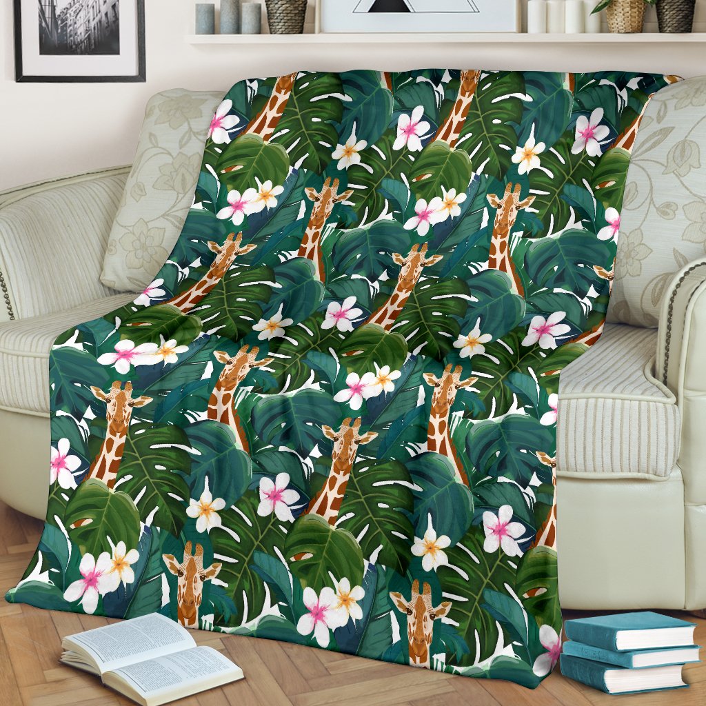 Giraffe Jungle Design Print Fleece Blanket