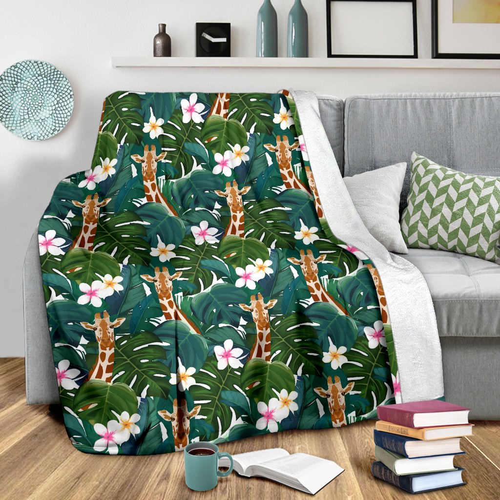 Giraffe Jungle Design Print Fleece Blanket