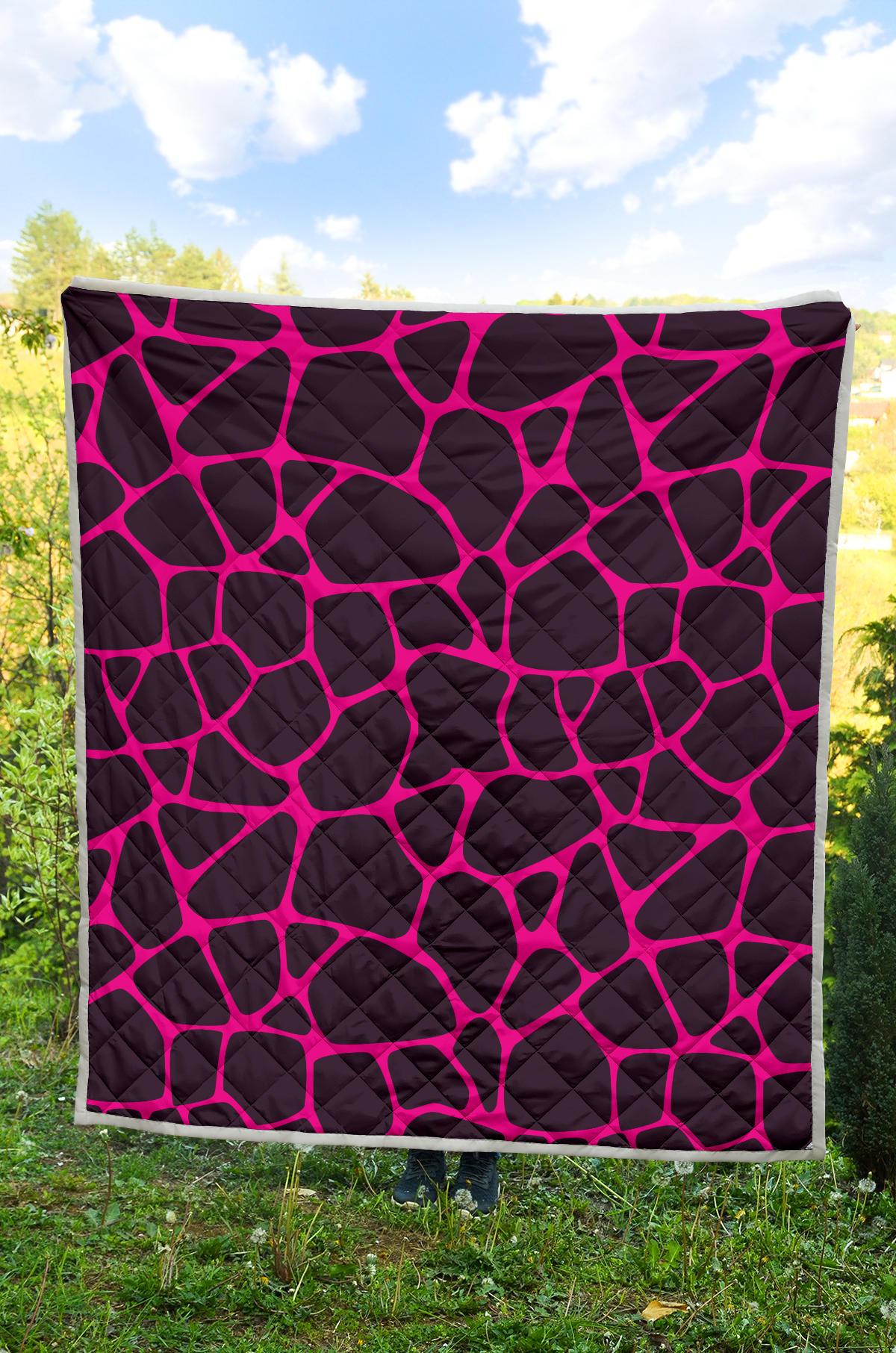 Giraffe Pink Background Texture Print Premium Quilt-JTAMIGO.COM