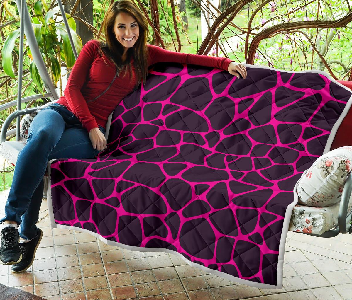 Giraffe Pink Background Texture Print Premium Quilt-JTAMIGO.COM