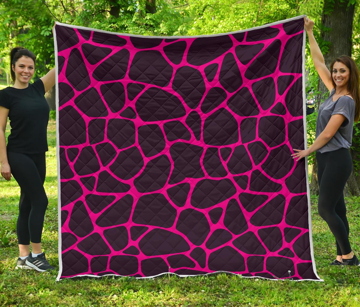 Giraffe Pink Background Texture Print Premium Quilt-JTAMIGO.COM