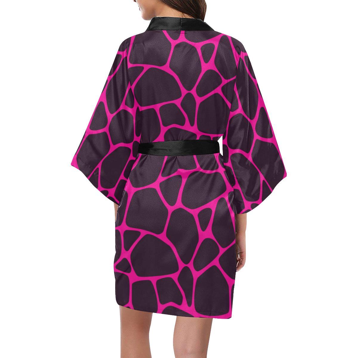 Giraffe Pink Background Texture Print Women Short Kimono Robe