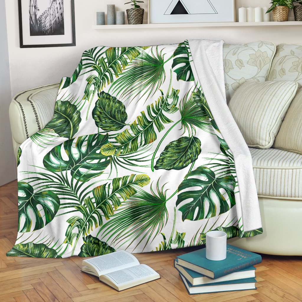 Green Pattern Tropical Palm Leaves Fleece Blanket