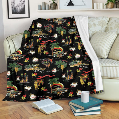 Hawaiian Island Themed Print Fleece Blanket