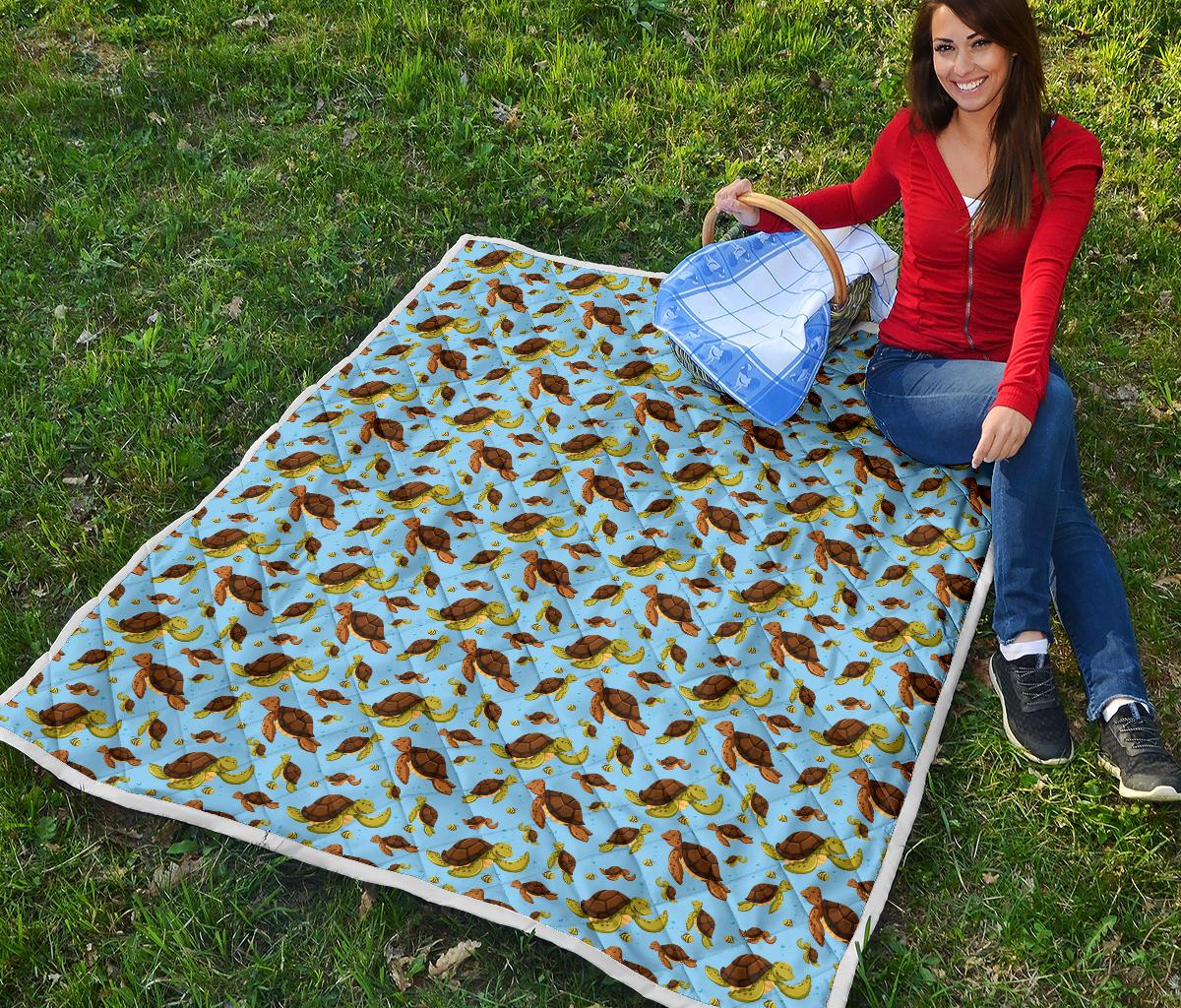 Hello Sea Turtle Print Pattern Premium Quilt-JTAMIGO.COM