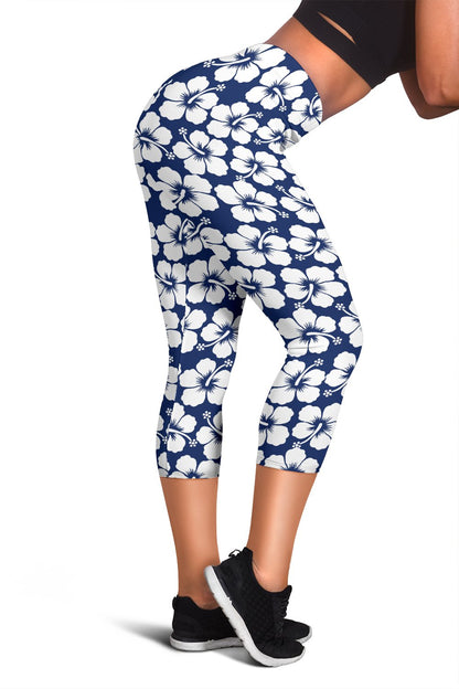 Hibiscus Blue Hawaiian Flower Pattern Women Capris