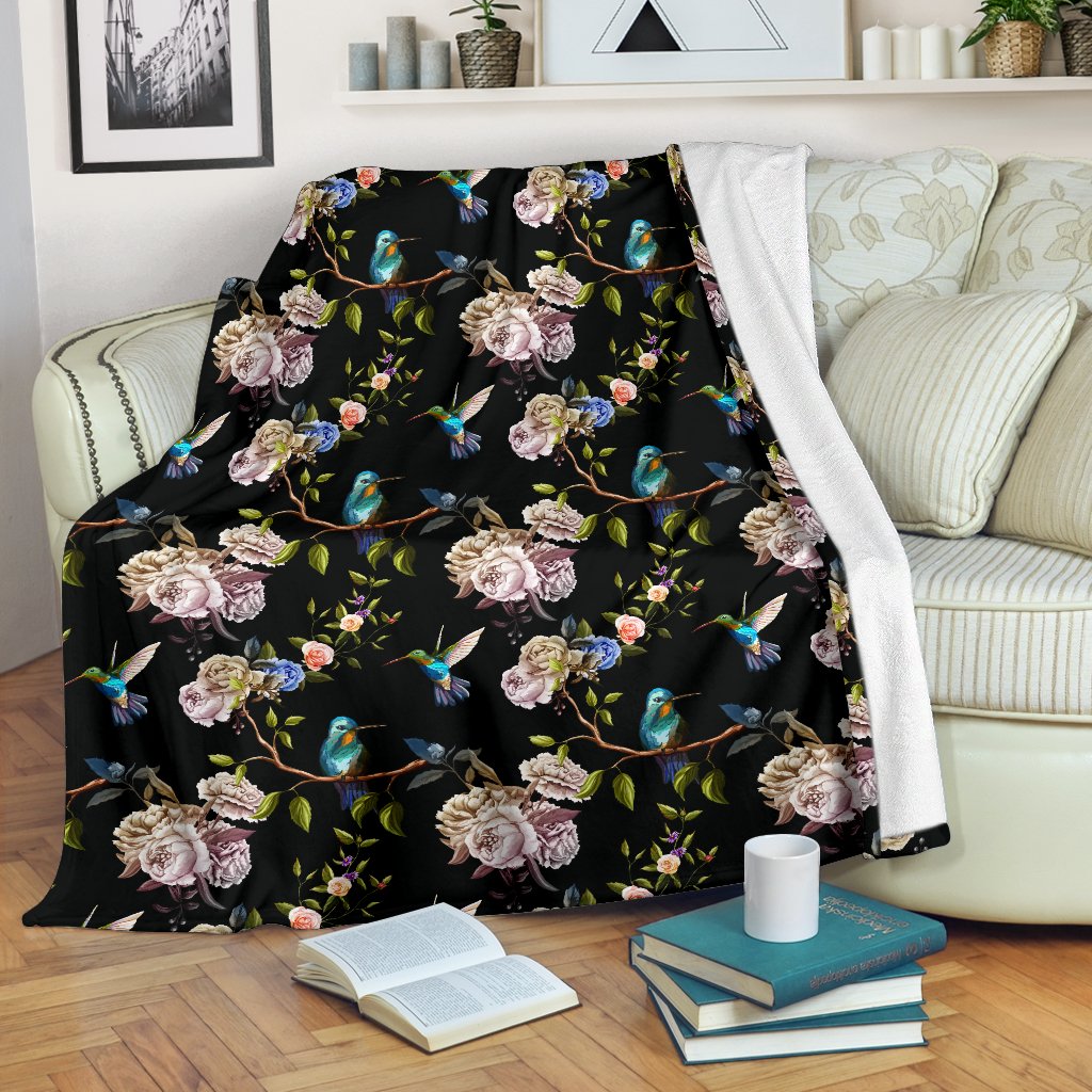 Hummingbird Flower Themed Print Fleece Blanket