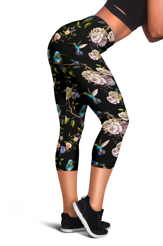 Hummingbird Flower Themed Print Women Capris
