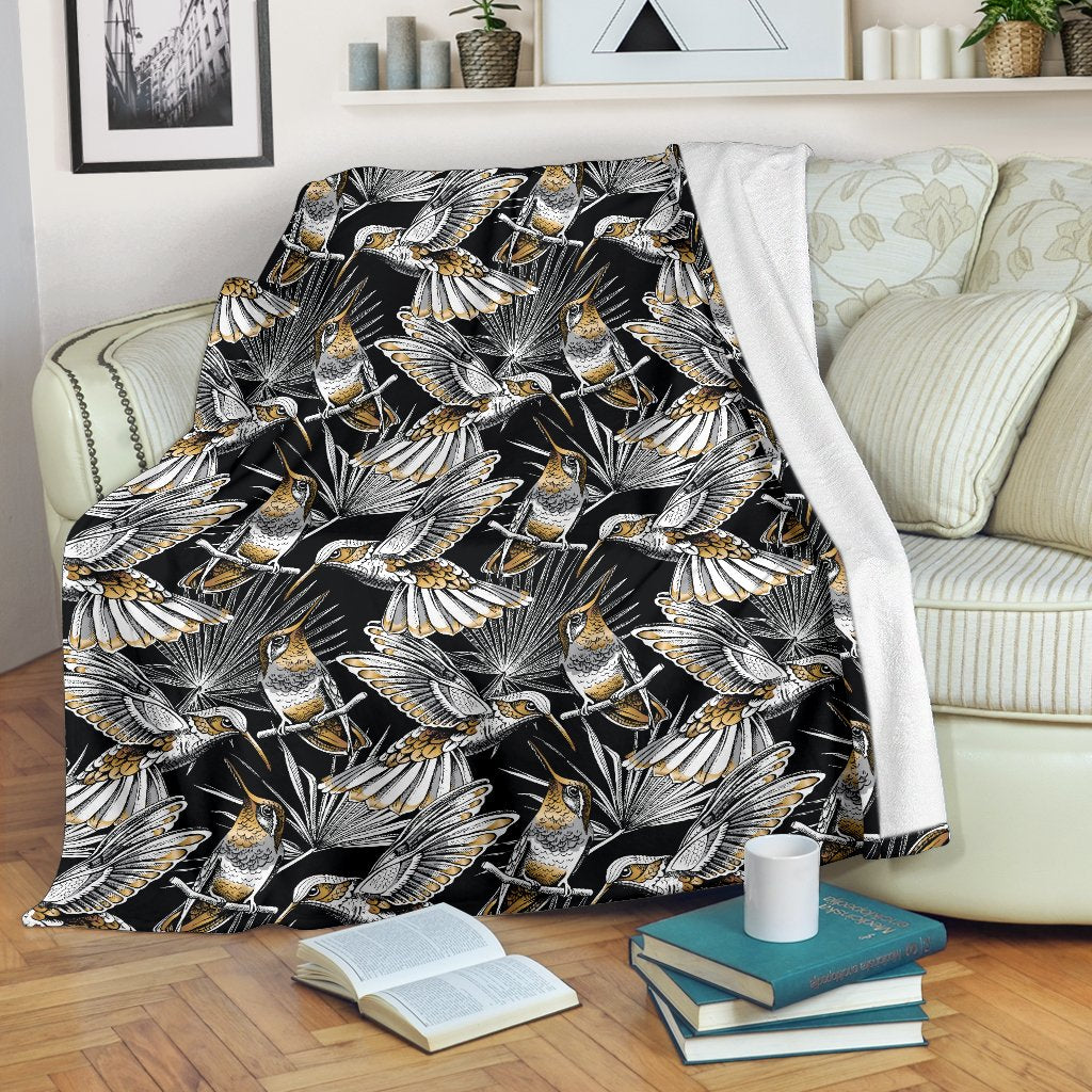 Hummingbird Gold Design Themed Print Fleece Blanket