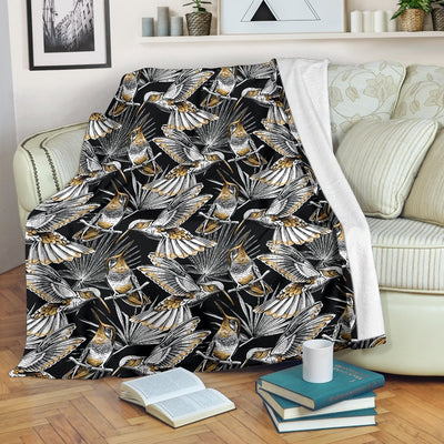 Hummingbird Gold Design Themed Print Fleece Blanket