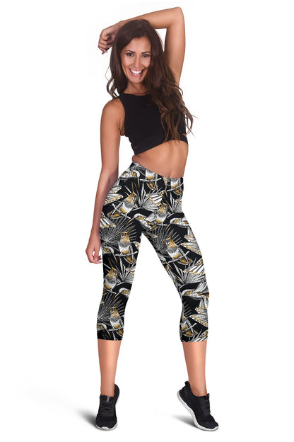 Hummingbird Gold Design Themed Print Women Capris