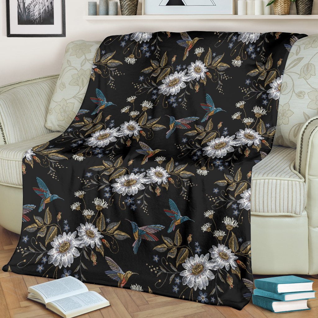 Hummingbird With Embroidery Themed Print Fleece Blanket