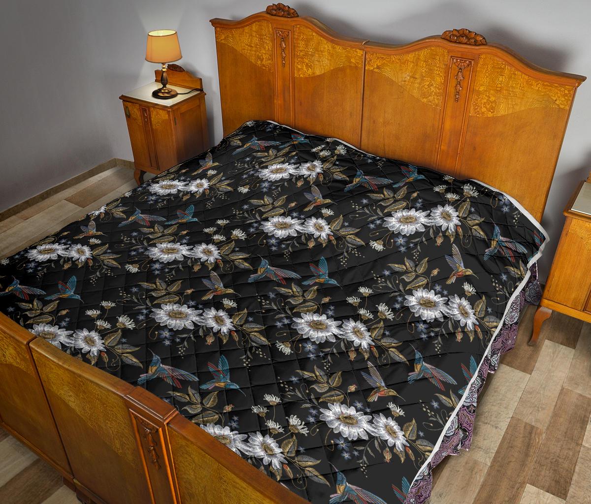 Hummingbird with Embroidery Themed Print Premium Quilt-JTAMIGO.COM