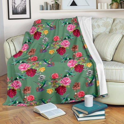 Hummingbird With Rose Themed Print Fleece Blanket