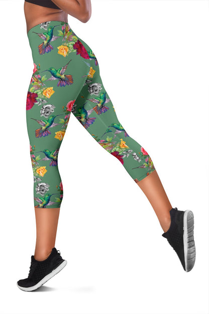 Hummingbird with Rose Themed Print Women Capris