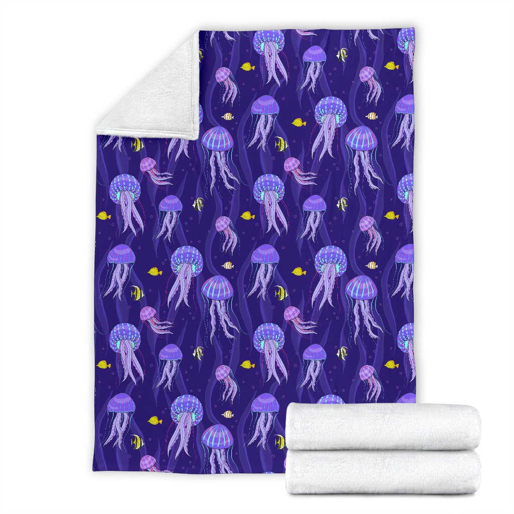 Jellyfish Style Print Fleece Blanket